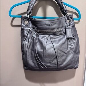 COACH | Vintage | Parker |13411 | Hobo Style Metallic Gray Leather Shoulder Bag